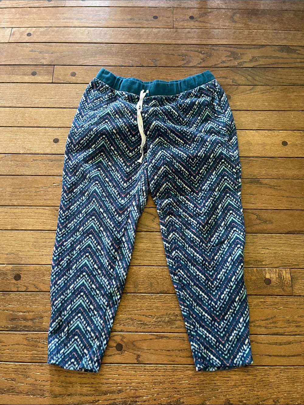 Cuddl Duds Teal and Navy Chevron Fleece Lounge Pants